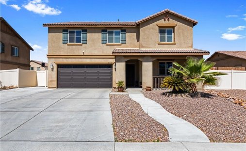 House in Palmdale, California, United States 1