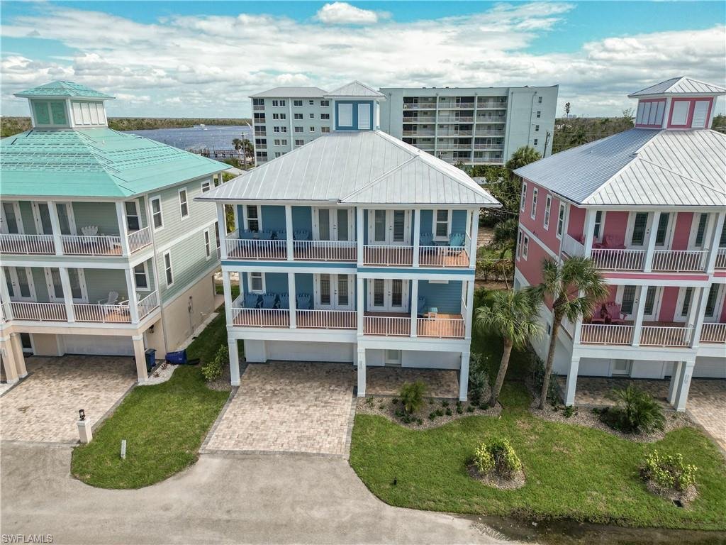 House in Fort Myers Beach, Florida, United States 1 - 18220810
