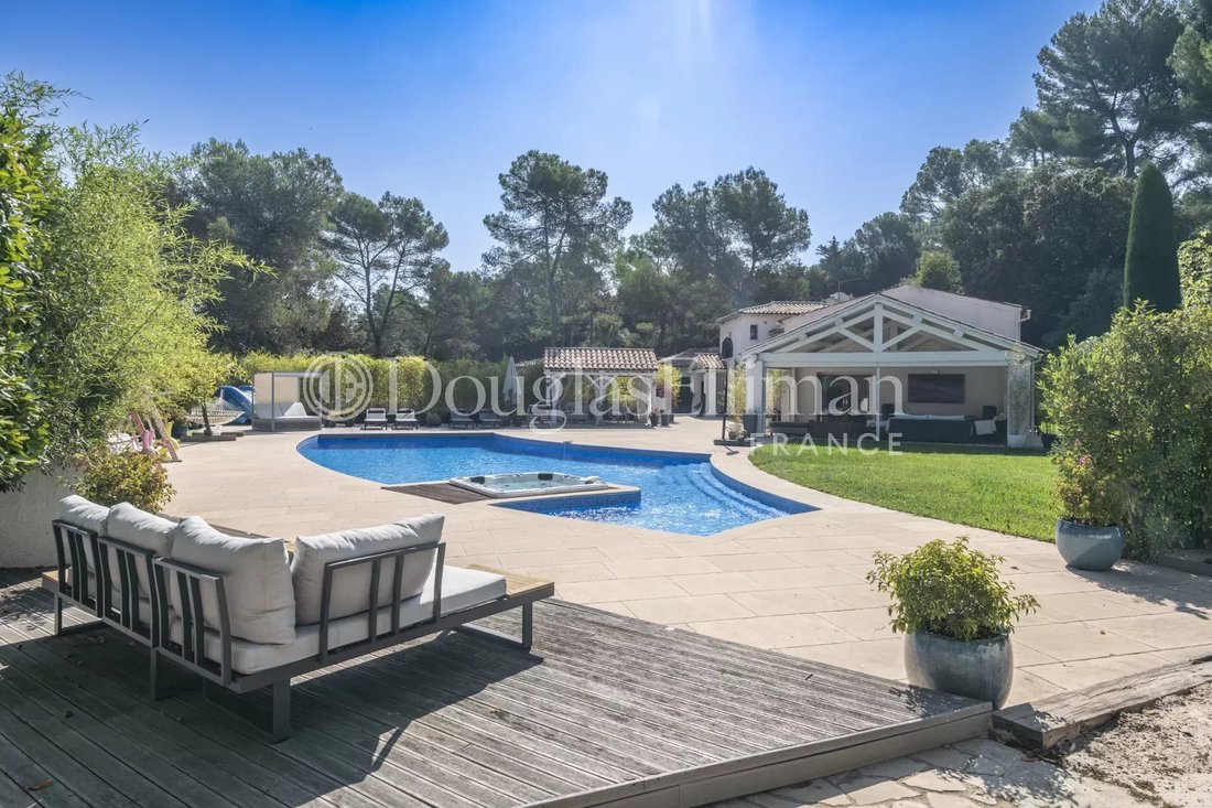 Villa in Mougins, Provence-Alpes-Côte d'Azur, France 3 - 14656987