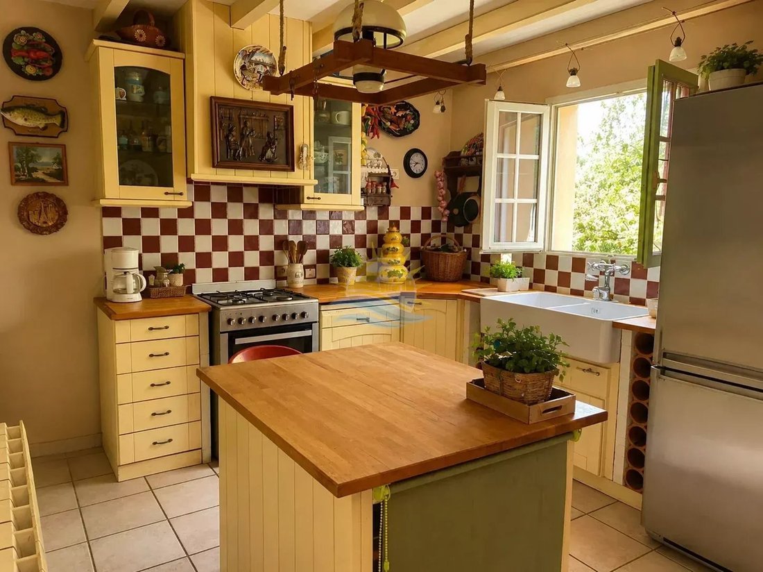 House in Plaines Saint Pierre-Saint Julien, Martigues, France 5 - 17318530