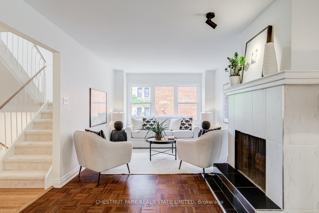 Condo in Toronto, Ontario, Canada 3 - 18220995