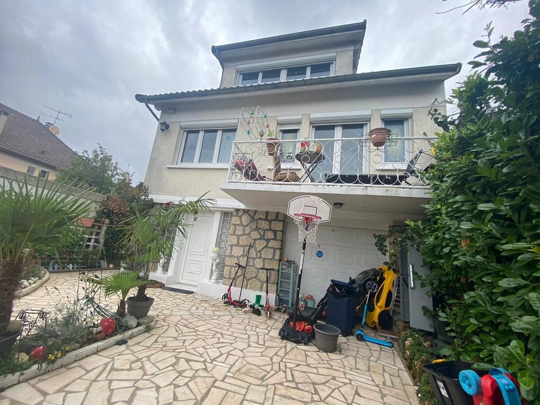 House in Ormesson-sur-Marne, Ile-de-France, France 1 - 18220716