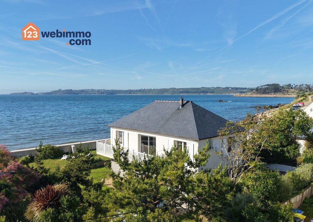 Villa in Tredrez-Locquemeau, Brittany, France 1 - 18220685