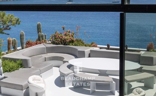 Villa in Cabbe-Saint Roman, Roquebrune-Cap-Martin, France 1