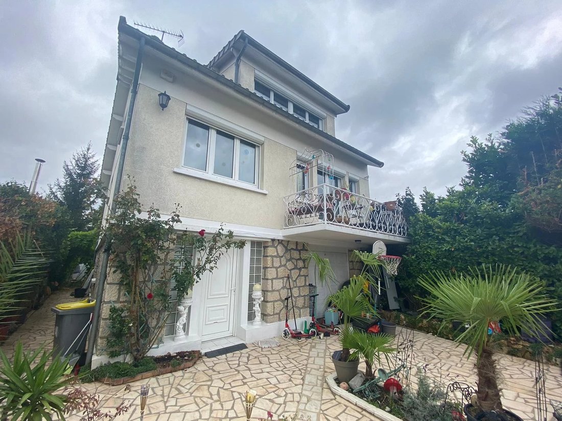 House in Ormesson-sur-Marne, Ile-de-France, France 2 - 18220716
