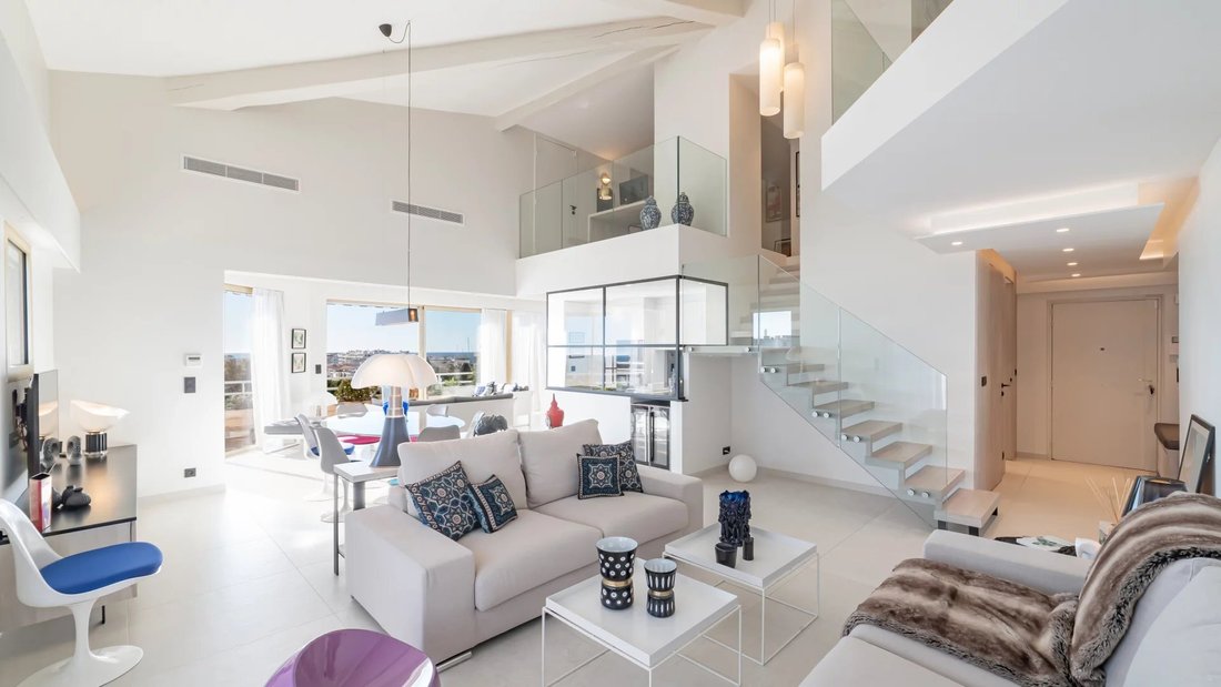Apartment in La Source, Cannes, France 4 - 18220738