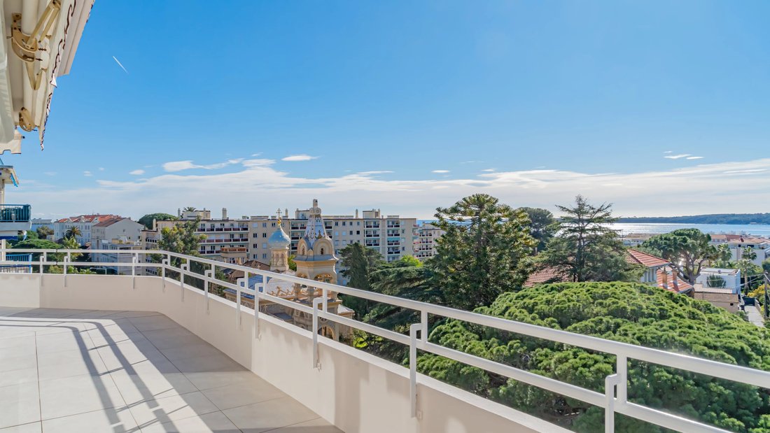 Apartment in La Source, Cannes, France 1 - 18220738