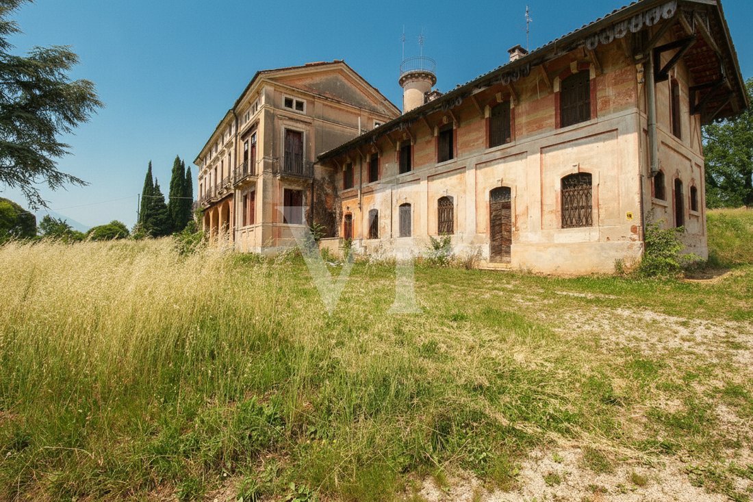 Villa in Sarcedo, Veneto, Italy 2 - 18221401