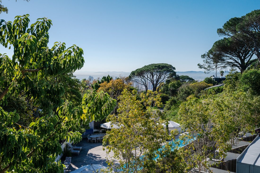Estate in Cape Town, Western Cape, South Africa 3 - 18221284
