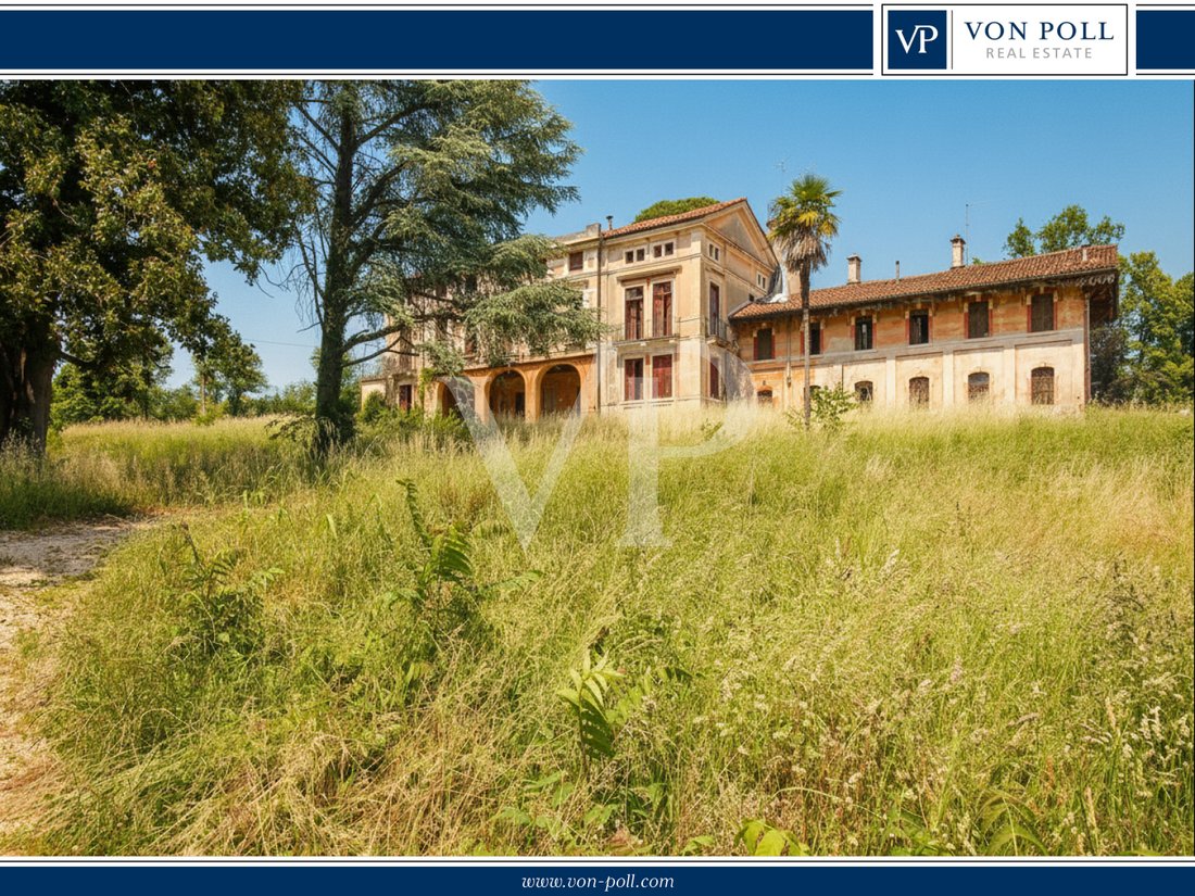 Villa in Sarcedo, Veneto, Italy 1 - 18221401