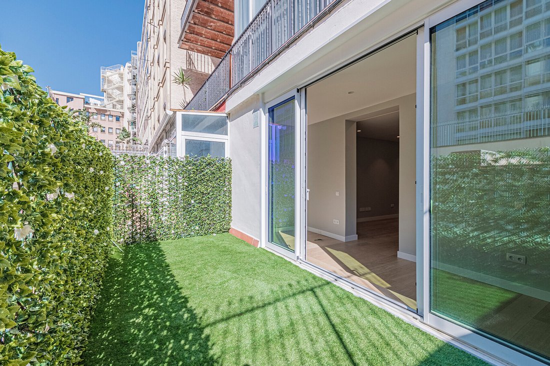 Apartment in Eixample, Barcelona, Spain 4 - 16944610