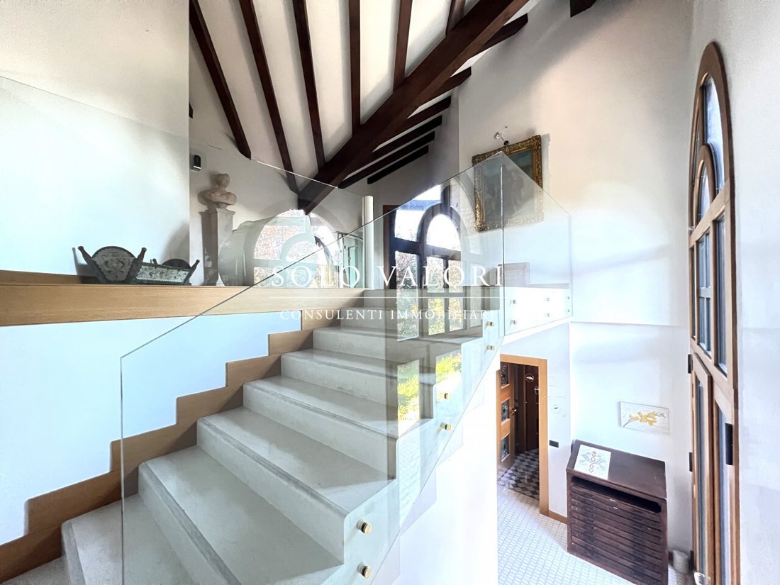 Villa in Castelfranco Veneto, Veneto, Italy 1 - 18221315