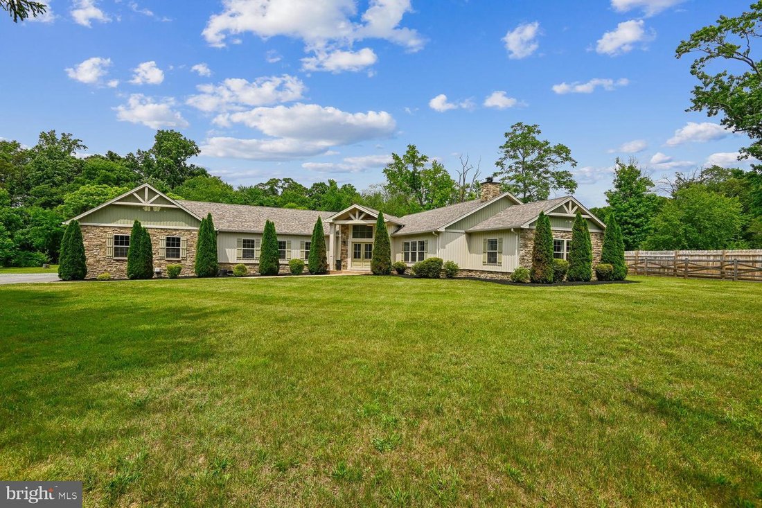 House in Pasadena, Maryland, United States 1 - 18221394