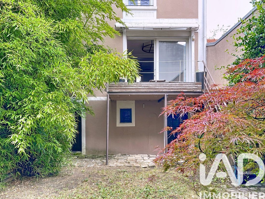 House in Fontenay-sous-Bois, Ile-de-France, France 1 - 18221845