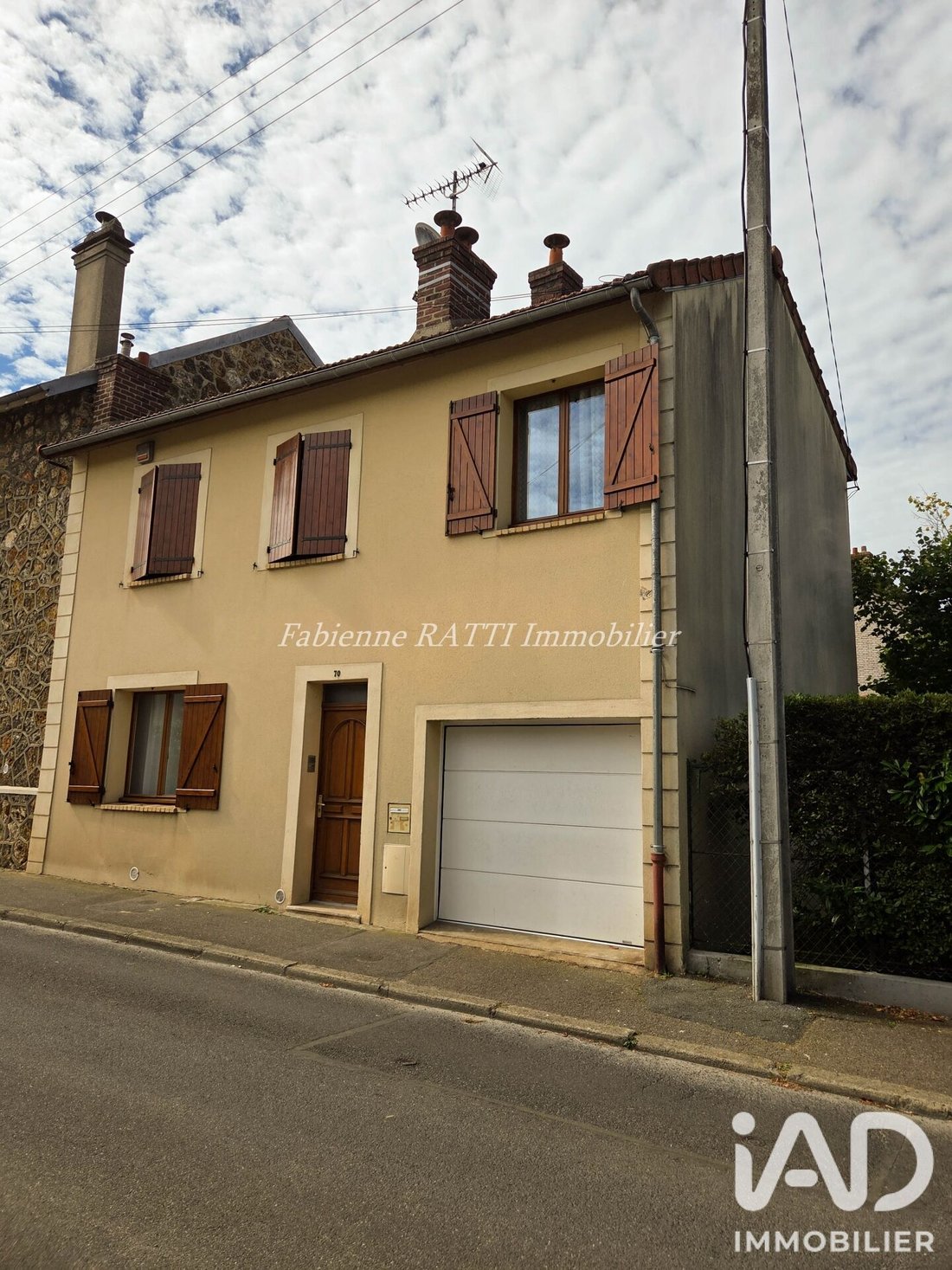 House in La Plaine, Sartrouville, France 1 - 18222489