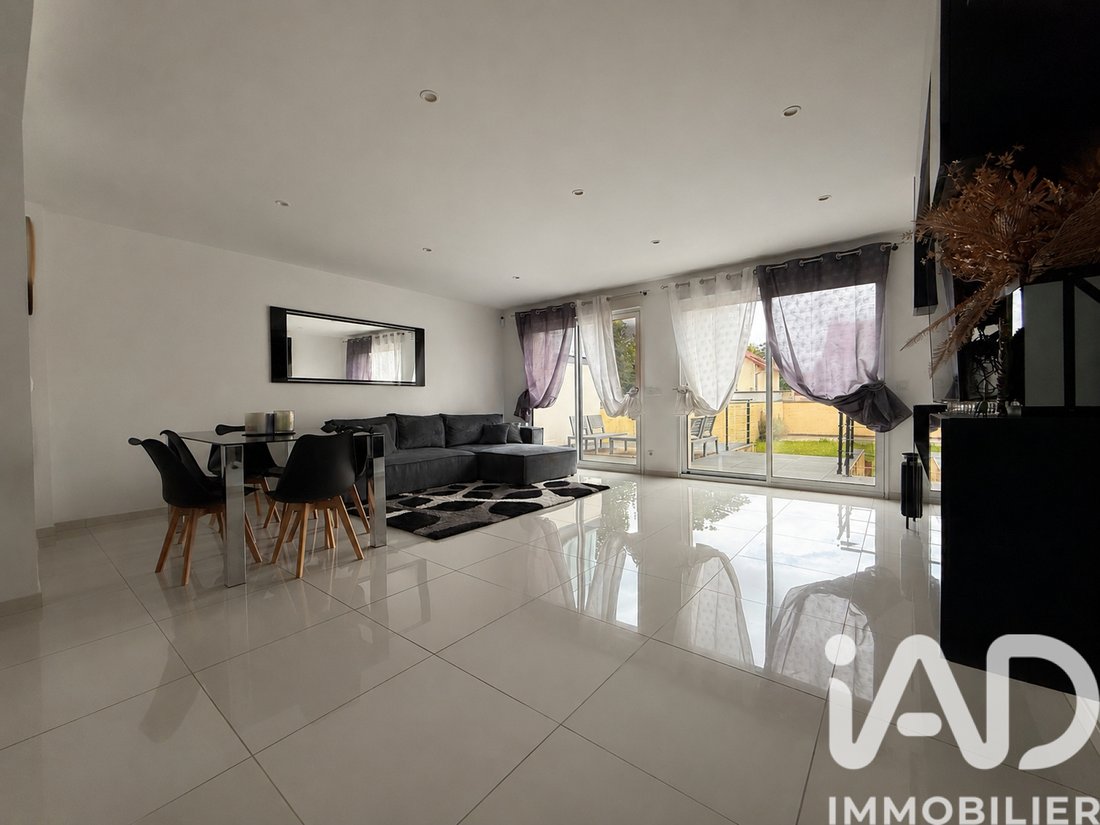 House in Champigny-sur-Marne, Ile-de-France, France 4 - 18221704