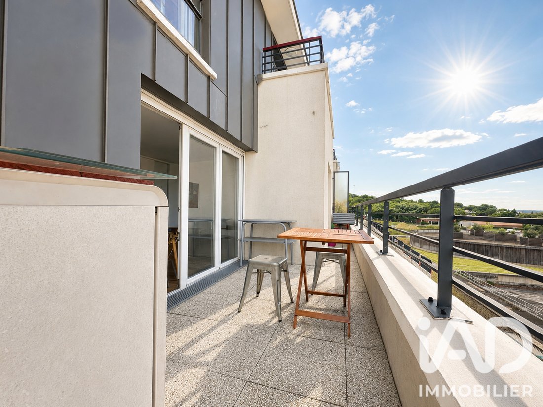 Apartment in Plateau Nord, Suresnes, France 5 - 18223599