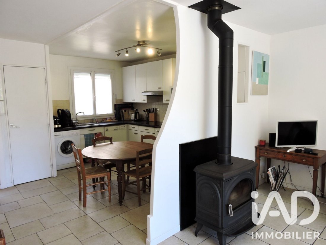 House in Montigny-le-Bretonneux, Ile-de-France, France 3 - 18222349