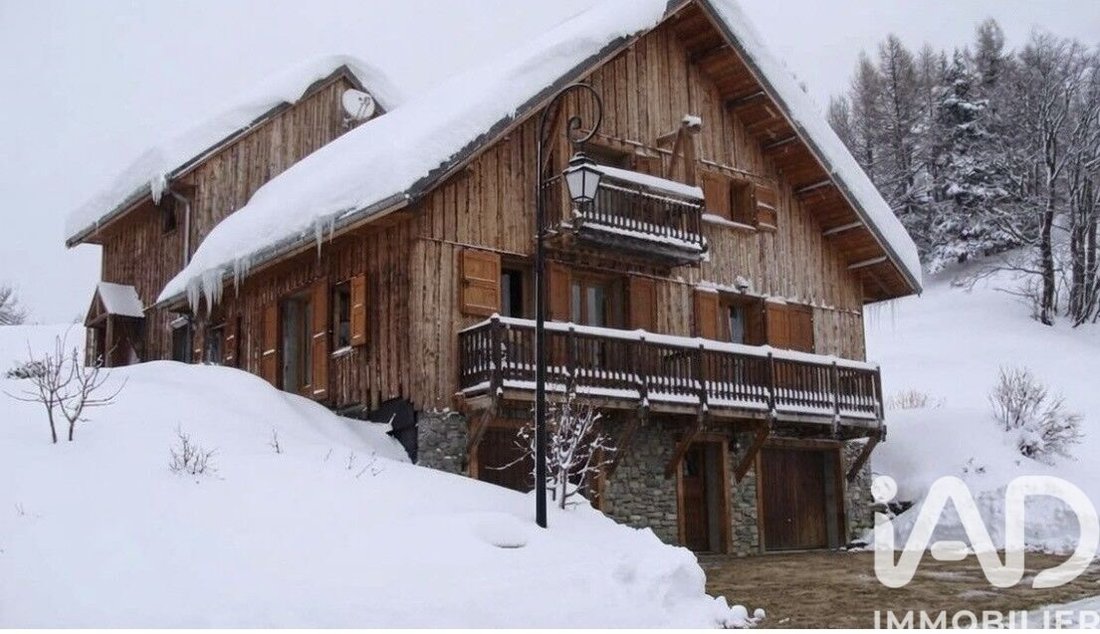 House in Montricher-Albanne, Auvergne-Rhône-Alpes, France 3 - 18221786