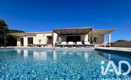 House in Zonza, Corsica, France 1