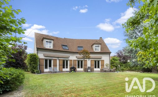 House in Vieux Croissy, Croissy-sur-Seine, France 1