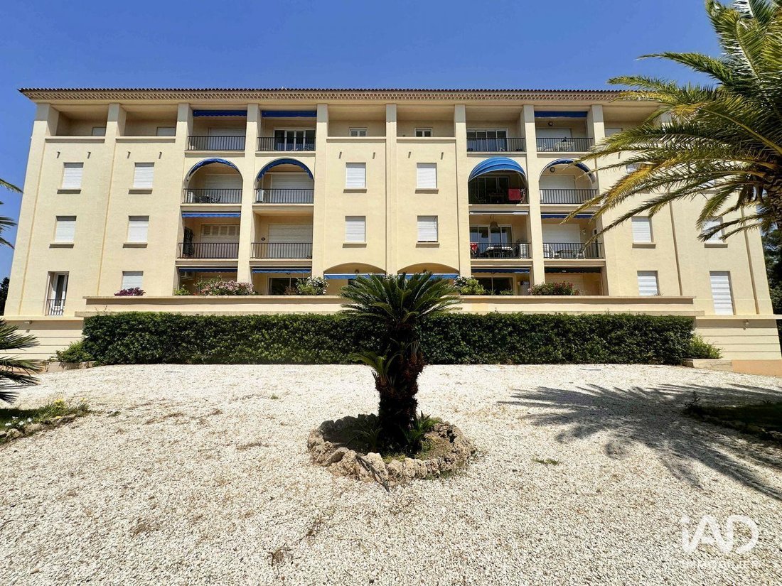 Apartment in Les Plaines-Les Tasses, Saint-Raphaël, France 2 - 18221663