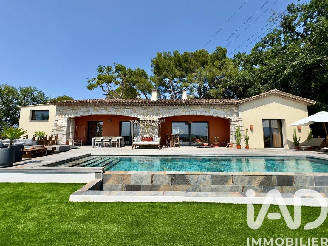 House in Mougins, Provence-Alpes-Côte d'Azur, France 4 - 18221726