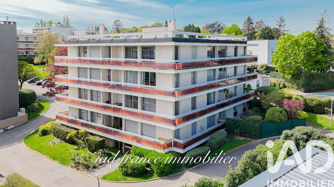 Apartment in Mareil-Marly, Ile-de-France, France 2 - 18223645