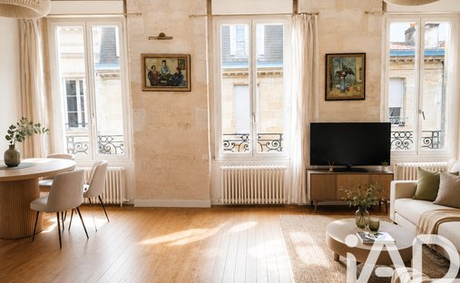 House in Hôtel de Ville-Quinconce-Saint Seurin-Fondaudège, Bordeaux, France 1