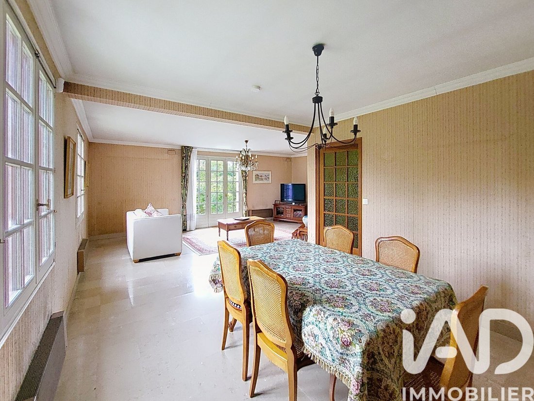 House in Les Loges-en-Josas, Ile-de-France, France 5 - 18222507