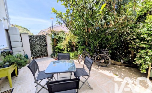 House in Aiguillon-Port, La Teste-de-Buch, France 1