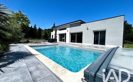 House in Nord, Couzeix, France 1