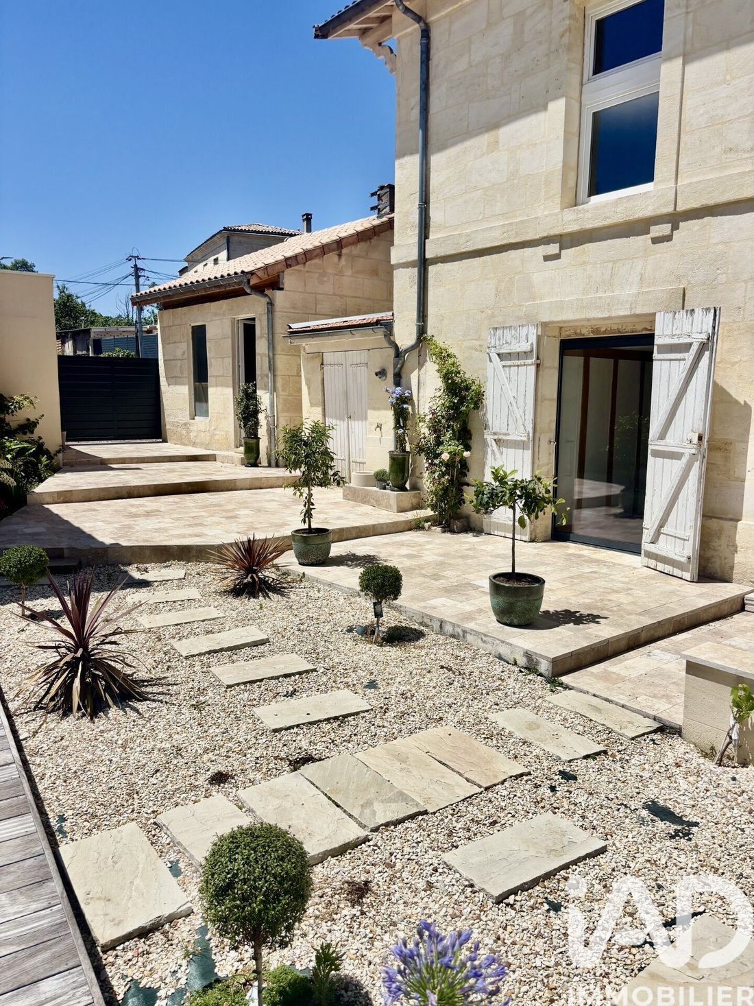 House in Floirac, Nouvelle-Aquitaine, France 2 - 18222472