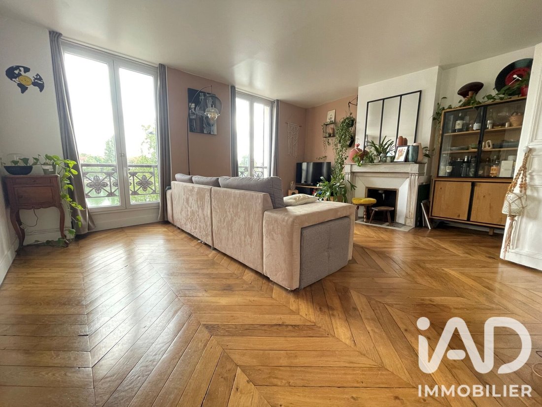 Apartment in Peri, Joinville-le-Pont, France 2 - 18223015