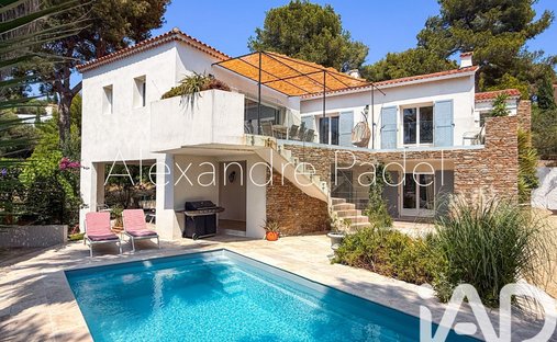 Haus in Carqueiranne, Provence-Alpes-Côte d'Azur, Frankreich 1