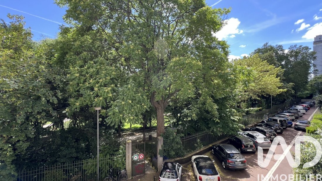 Apartment in Jules Guesde Montesy, Issy-les-Moulineaux, France 5 - 18221751