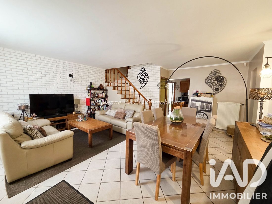House in La Plaine, Sartrouville, France 2 - 18222489