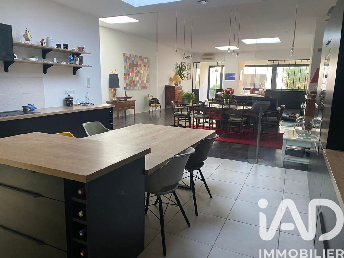 House in Centre Ville Nord, Rochefort, France 4 - 18222316