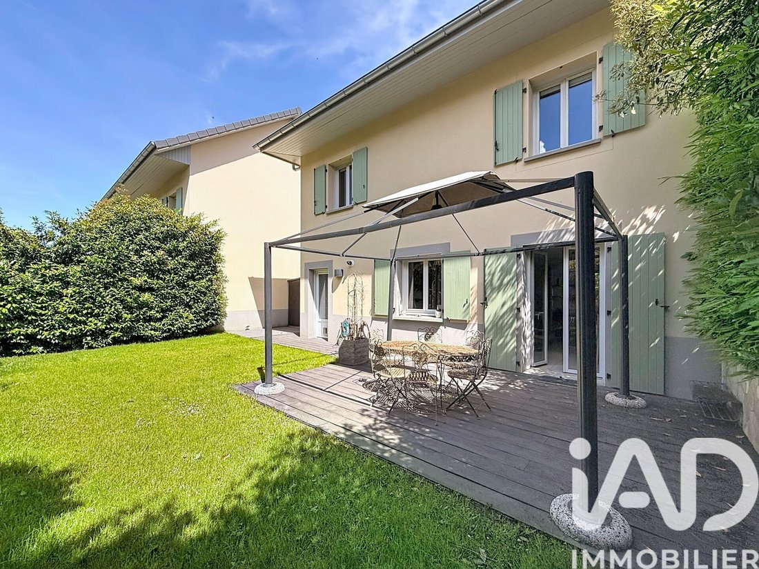 House in Divonne-les-Bains, Auvergne-Rhône-Alpes, France 1 - 18222186