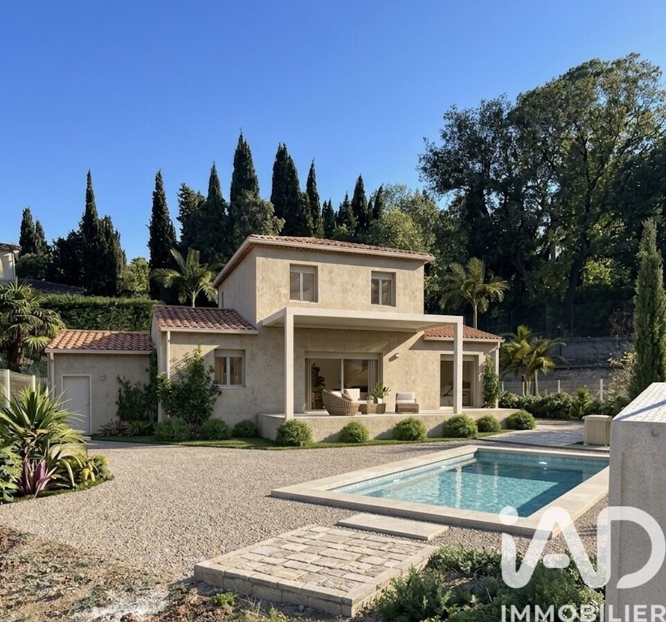 House in Fontvieille, Provence-Alpes-Côte d'Azur, France 1 - 18221749