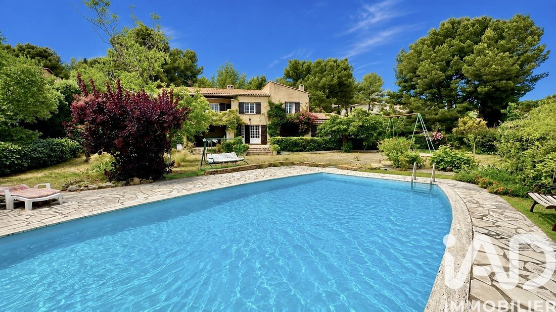 House in La Cadiere-d'Azur, Provence-Alpes-Côte d'Azur, France 1 - 18221709