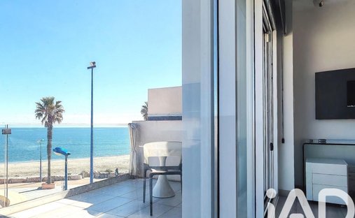 House in Sainte-Marie-la-Mer, Occitania, France 1