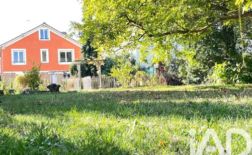 House in Les Joncs Marins-Fosse Moreau, Le Perreux-sur-Marne, France 1