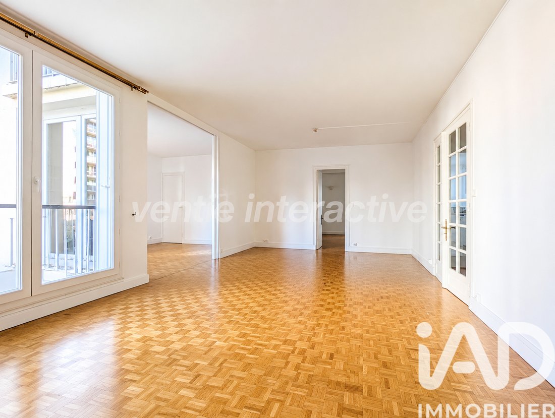 Apartment in Chantiers-Prochefontaine, Versailles, France 3 - 18221662