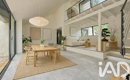 House in Carignan-de-Bordeaux, Nouvelle-Aquitaine, France 1