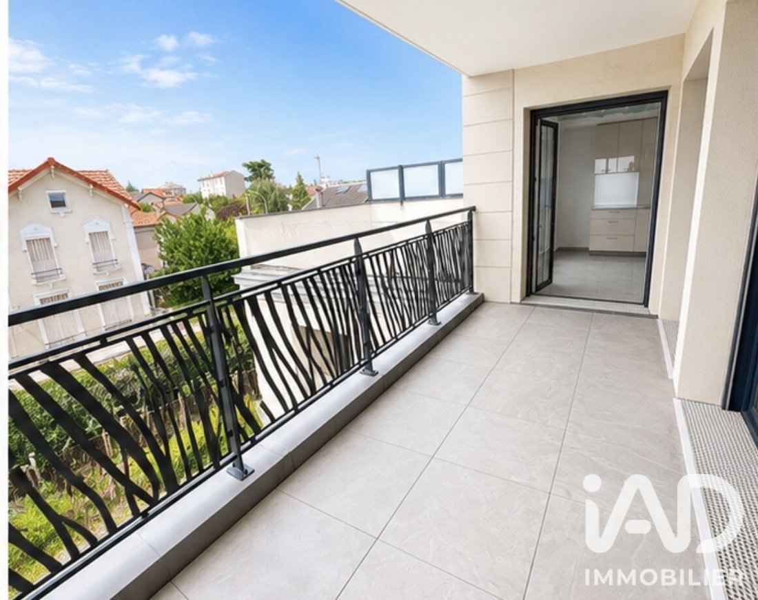 Apartment in Les Corluis, Le Perreux-sur-Marne, France 1 - 18222647