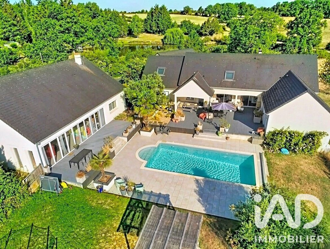 House in Argenton-sur-Creuse, Centre-Val de Loire, France 1 - 18222846