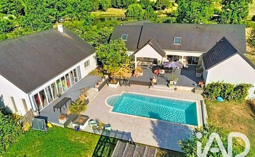 House in Argenton-sur-Creuse, Centre-Val de Loire, France 1