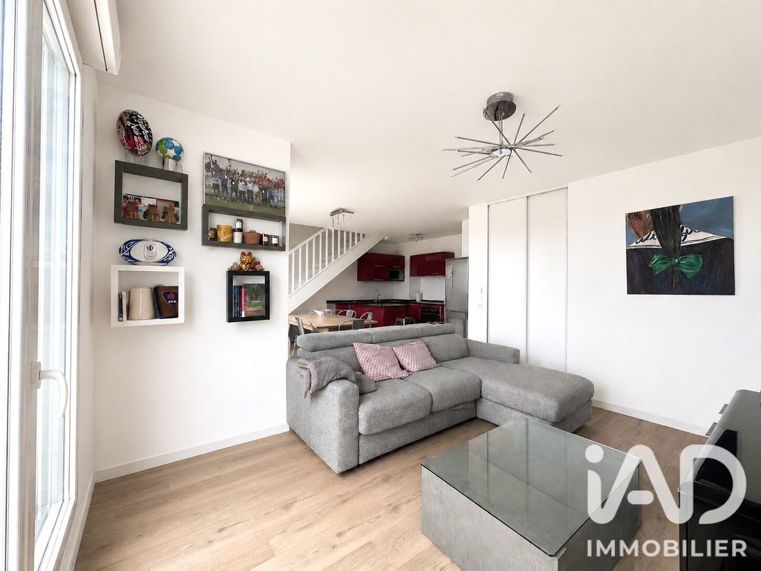 Apartment in Plateau Nord, Suresnes, France 3 - 18223599