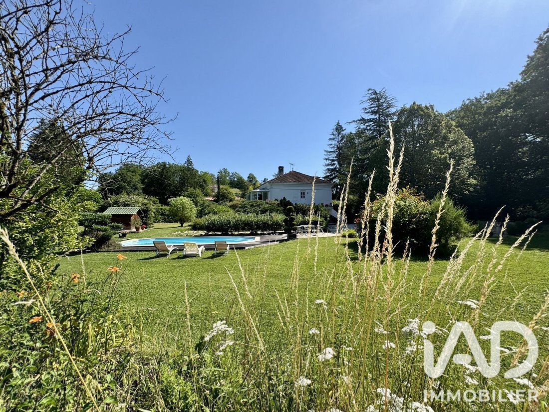 House in Fargues-Saint-Hilaire, Nouvelle-Aquitaine, France 1 - 17361800